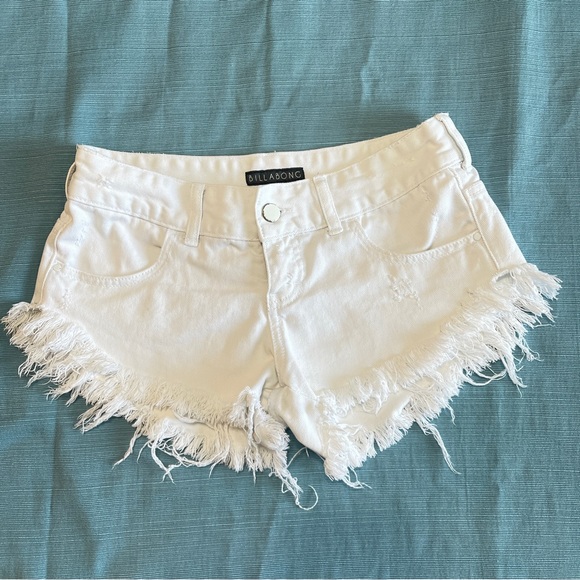 Billabong Laneway Cutoffs White Denim Size 3 - Picture 1 of 8
